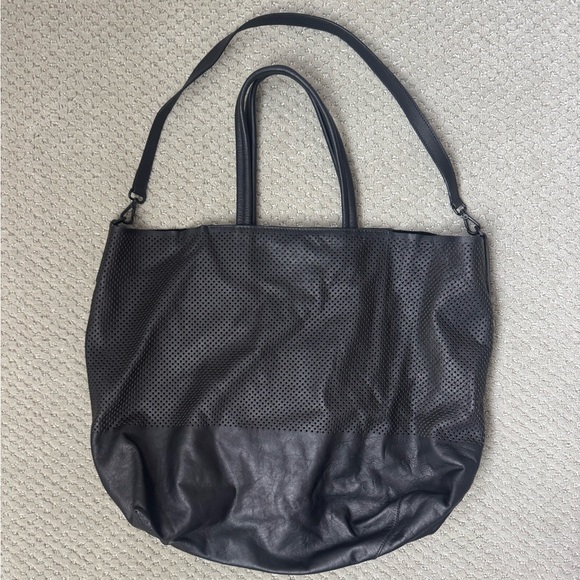 Osklen Black Perforated Leather Slouchy Tote Shoulder Bag - Picture 4 of 16